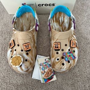 General Mills Cinnamon Toast Crunch Crocs